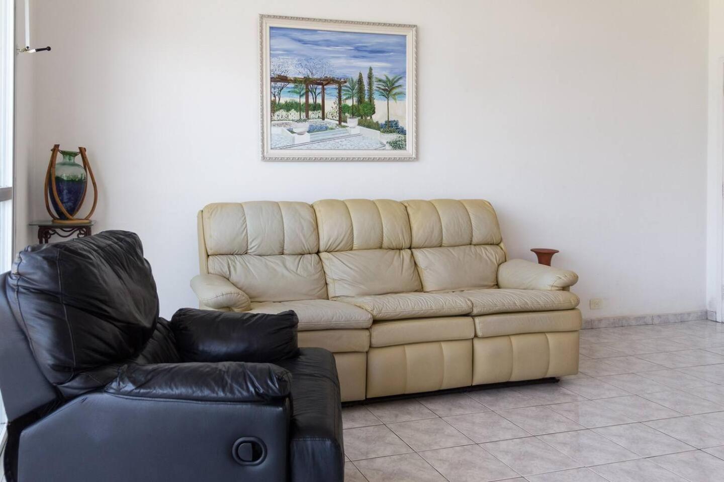 Apartament Pitangueiras Frente Total Mar Pe Na Areia Guarujá Zewnętrze zdjęcie