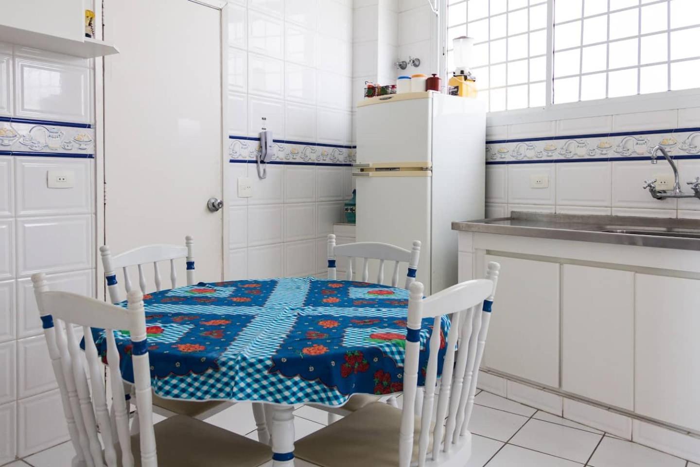 Apartament Pitangueiras Frente Total Mar Pe Na Areia Guarujá Zewnętrze zdjęcie